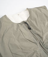 Taion x Beams Reversible China Button Inner Down Vest - Off White/Sage