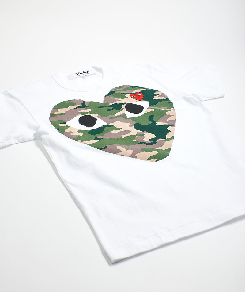 CDG Play: Camo chest heart "White"