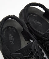 KEEN: UNEEK "Black/Black"