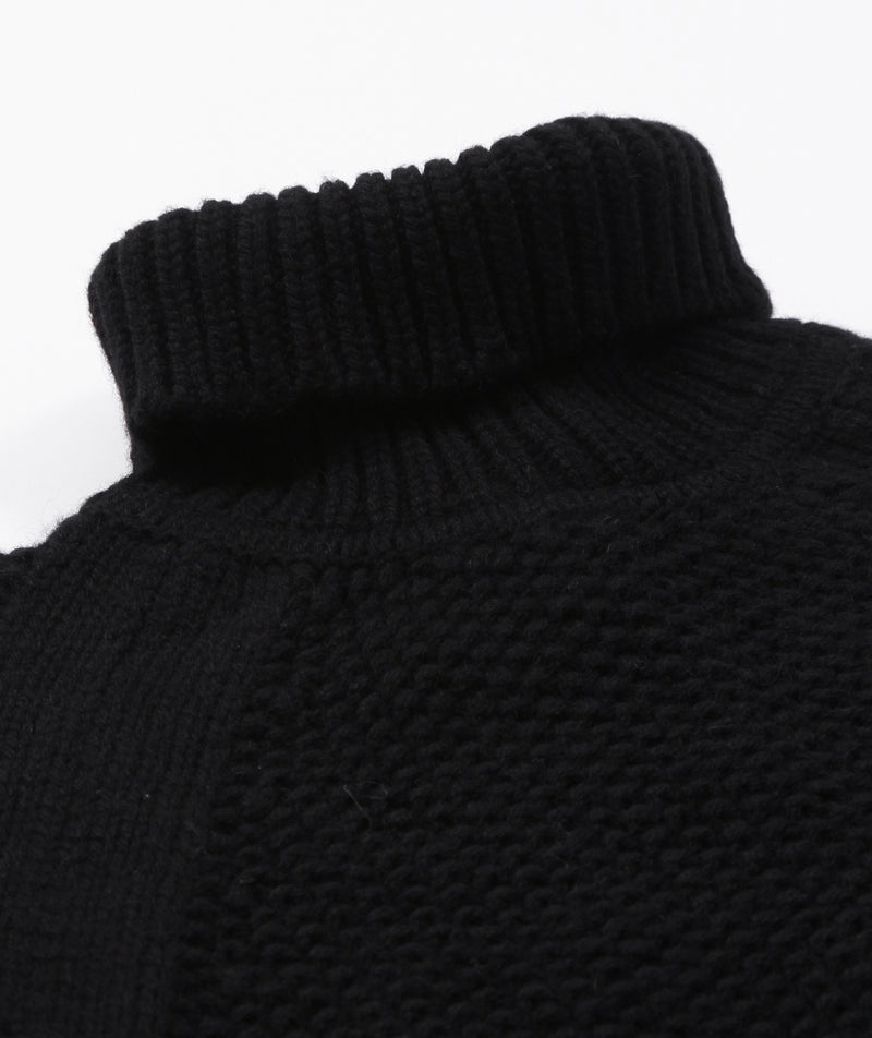 Belstaff - Manor Roll Neck - Black