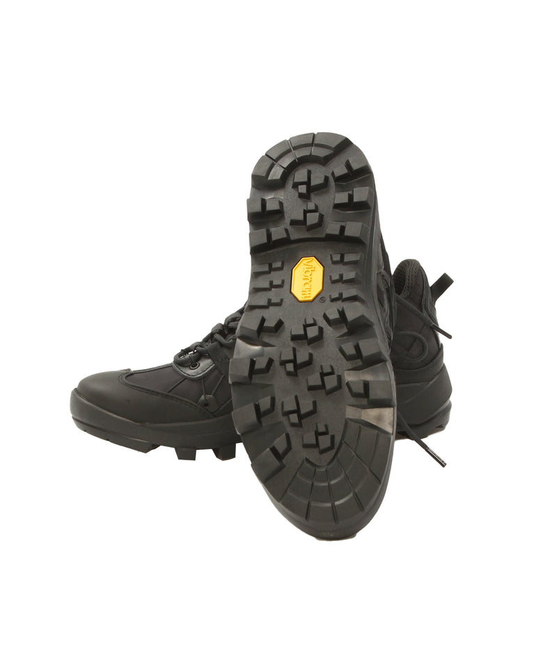 Snow Peak - Mountain Treck Shoes - Black