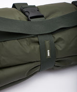 Rains: Blanket Green 03