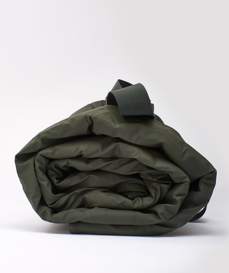 Rains: Blanket Green 03